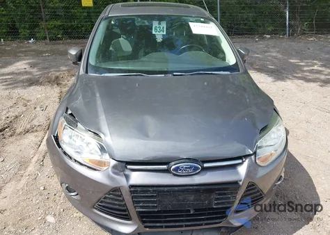2012 Ford Focus Se из США, поврежденный, VIN 1FAHP3K2XCL354485